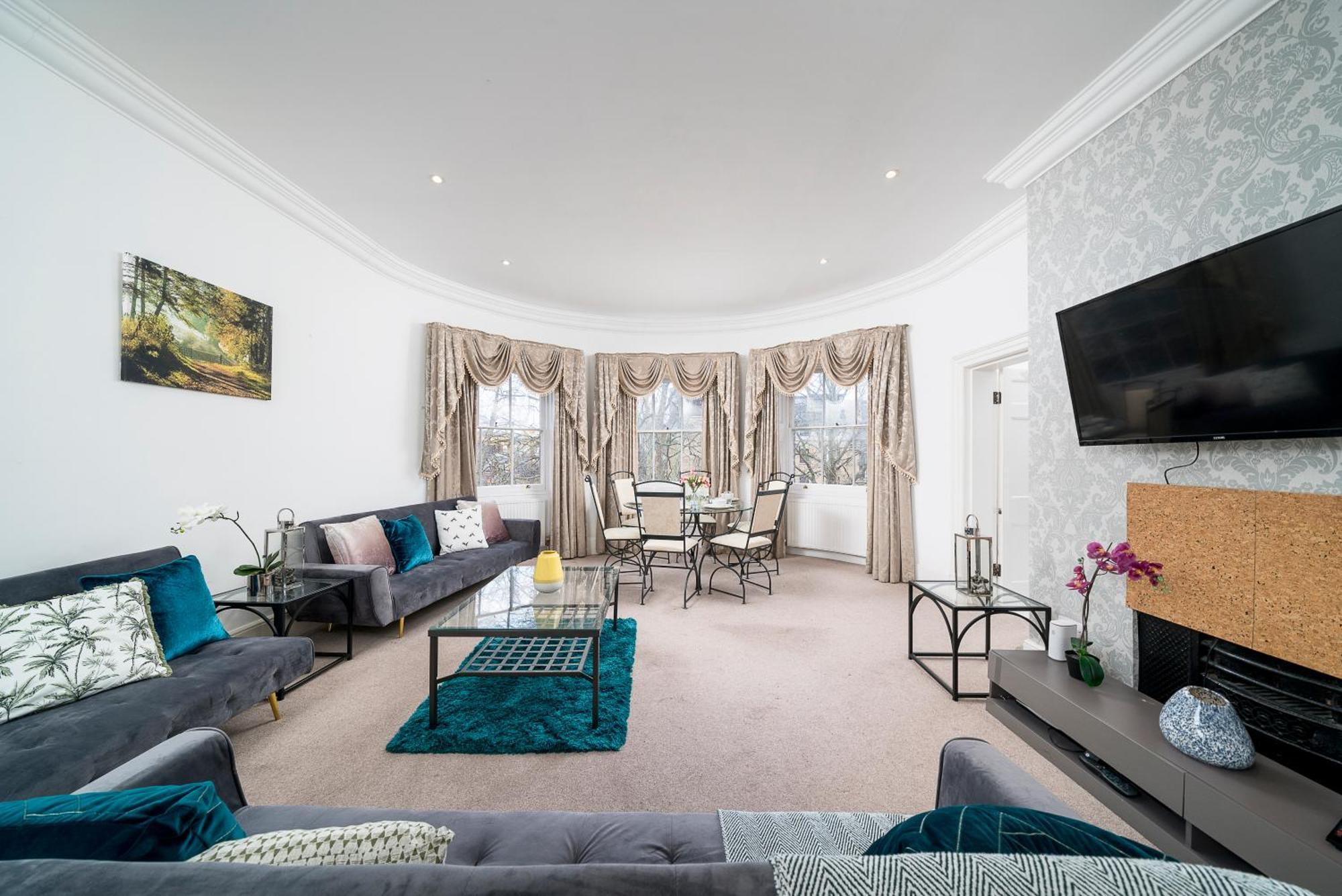 Appartamento Spacious Canary Wharf Near 02 Arena, Excel Exhibition Centre, With Free Parking & Wifi *