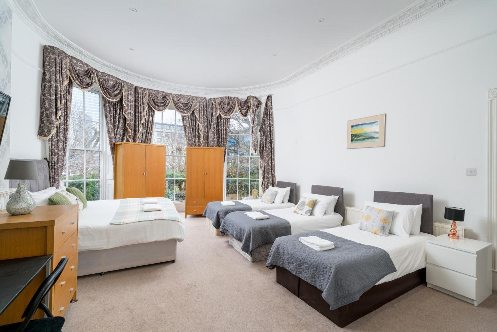 Spacious Canary Wharf Near 02 Arena, Excel Exhibition Centre, With Free Parking & Wifi