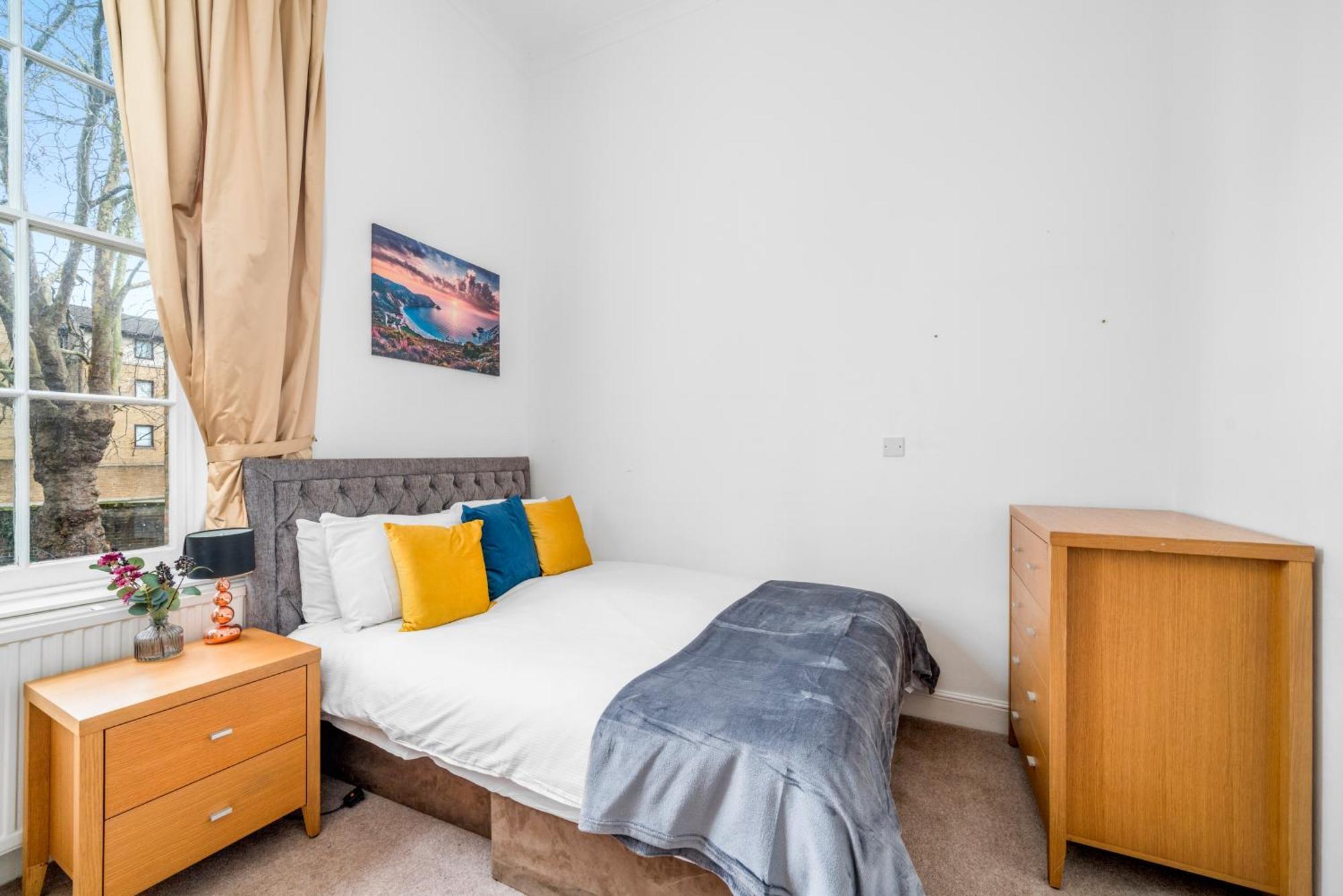 Appartamento Spacious Canary Wharf Near 02 Arena, Excel Exhibition Centre, With Free Parking & Wifi Londra