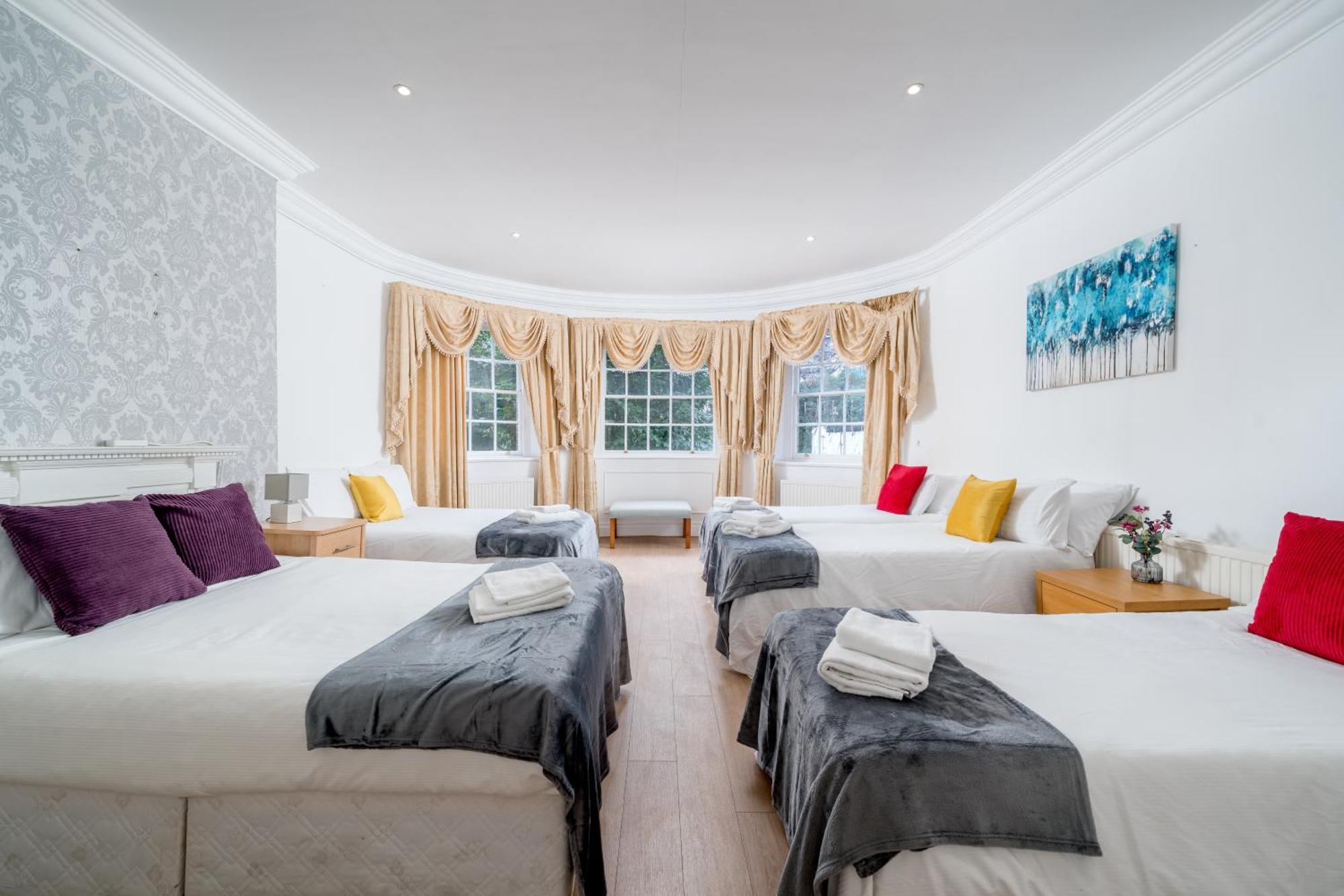 Appartamento Spacious Canary Wharf Near 02 Arena, Excel Exhibition Centre, With Free Parking & Wifi *