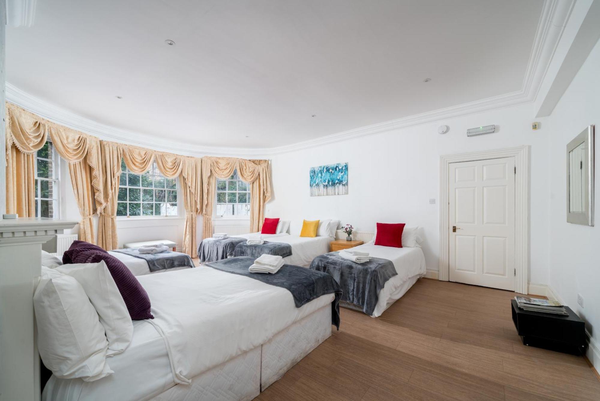 Appartamento Spacious Canary Wharf Near 02 Arena, Excel Exhibition Centre, With Free Parking & Wifi Londra